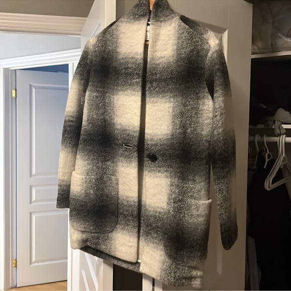 NWT Aritzia off-duty jacket - Picture 8 of 14